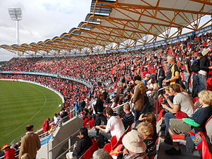 Carrara Oval, Carrara
